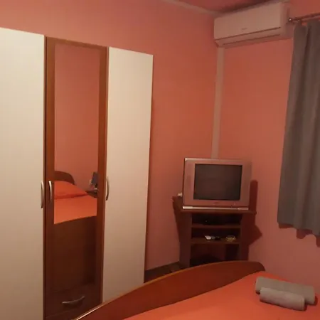 Limuni Apartment Saplunara