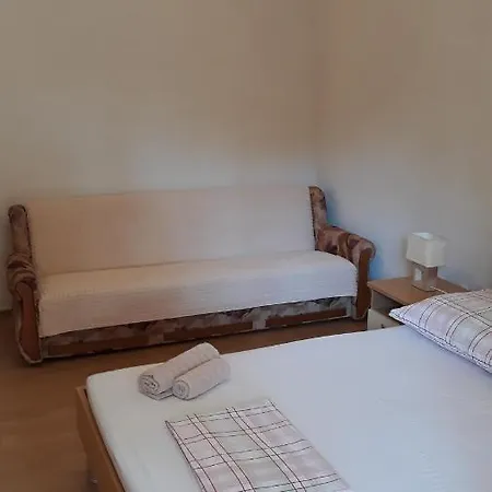 Appartement Limuni *